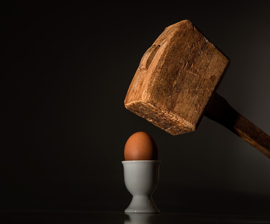 egg, hammer, hit-583163.jpg